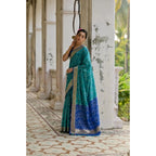 Seduva Women's Silk_Blend Ethnic Ikat Pattern Saree With Unstitched Blouse 5.5Mtr (Teal)